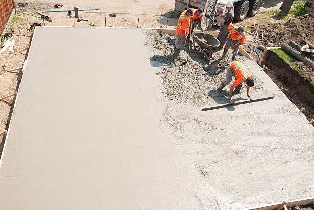 Best Concrete Driveway Installation in Glenpool, OK